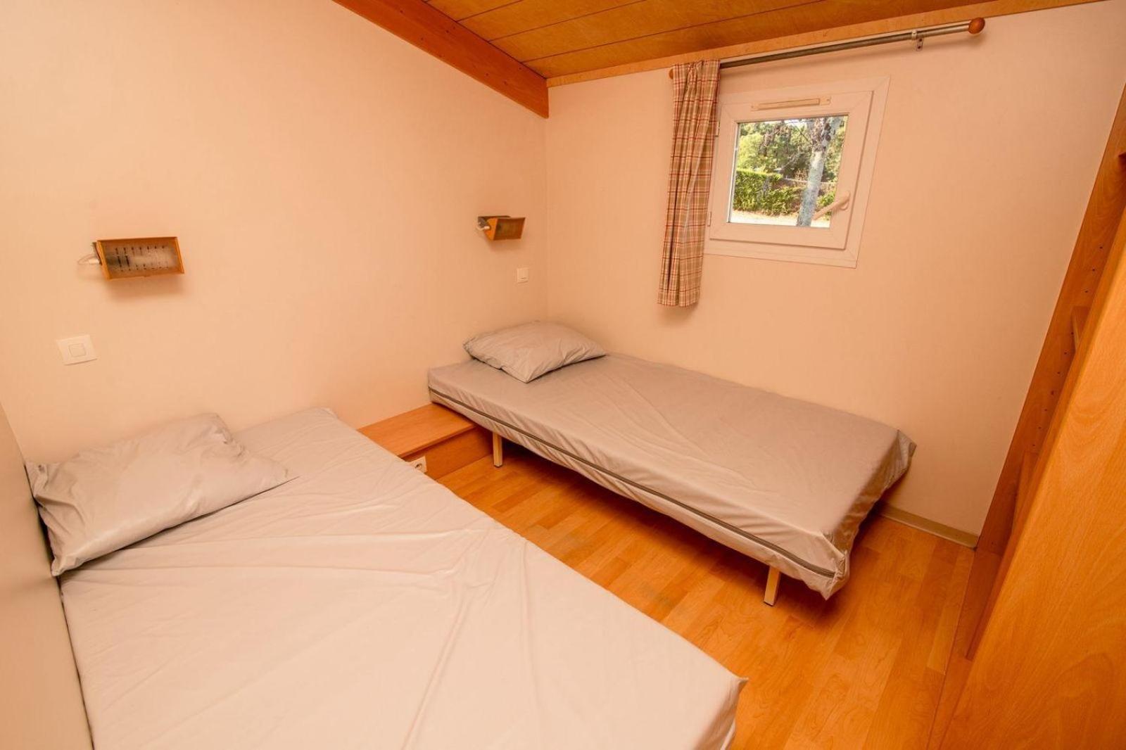 Onlycamp L'argente * Condom